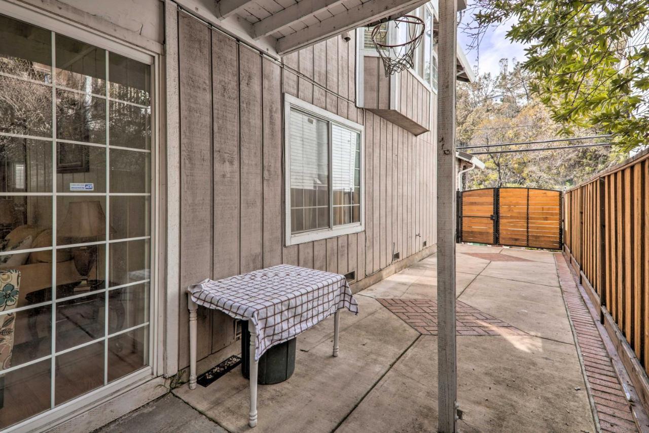 Apartamento Peaceful Oakland Oasis With Private Yard! Exterior foto